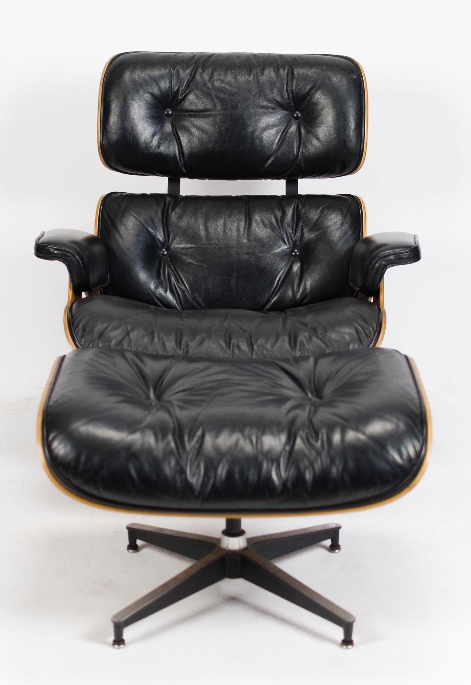 ICONIC HERMAN MILLER EAMES 670 LOUNGE & 671 OTTOMAN - 9