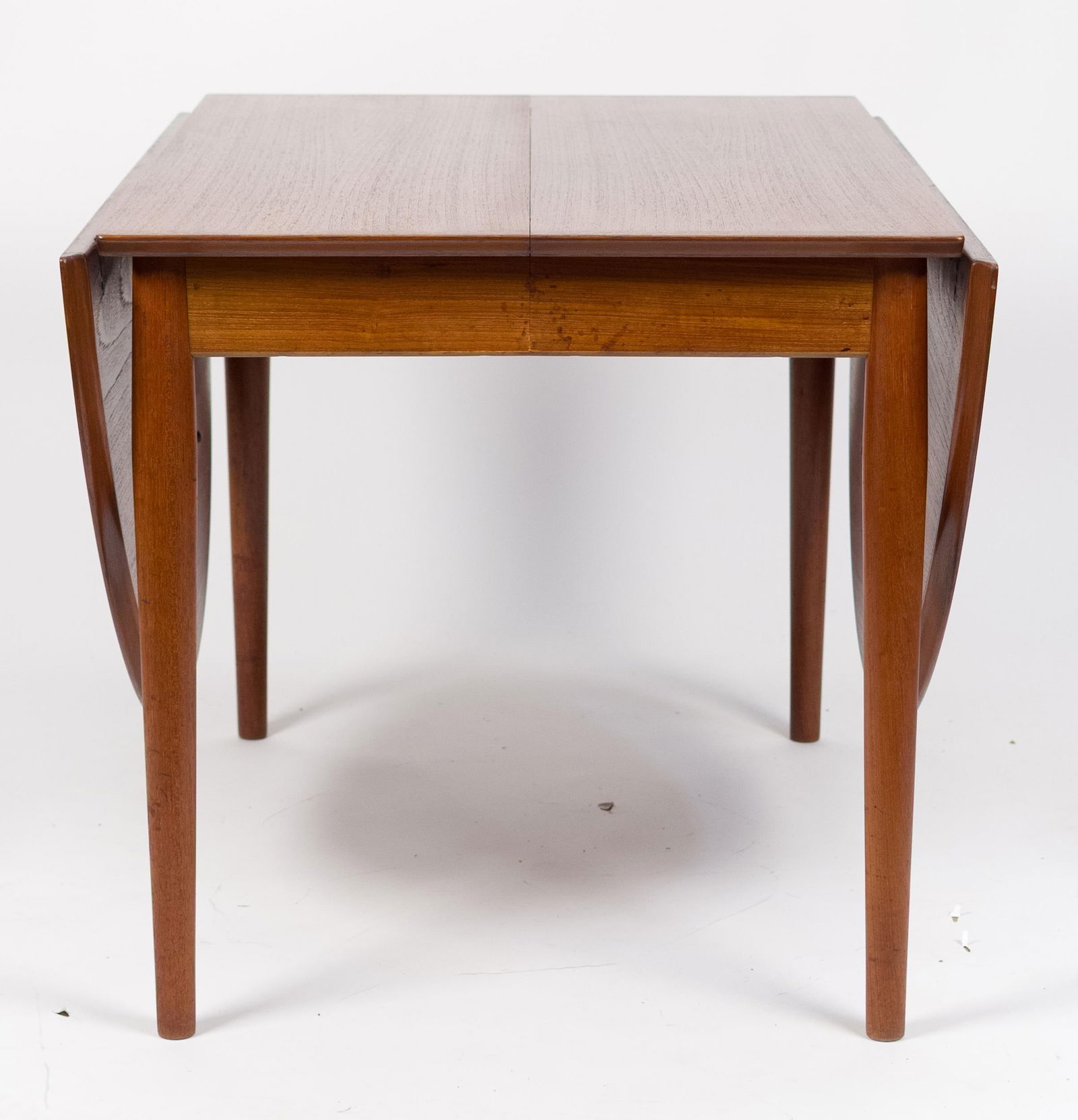 ARNE VODDER FOR SIBAST, MODEL 227 TEAK DINING TABLE. - 10