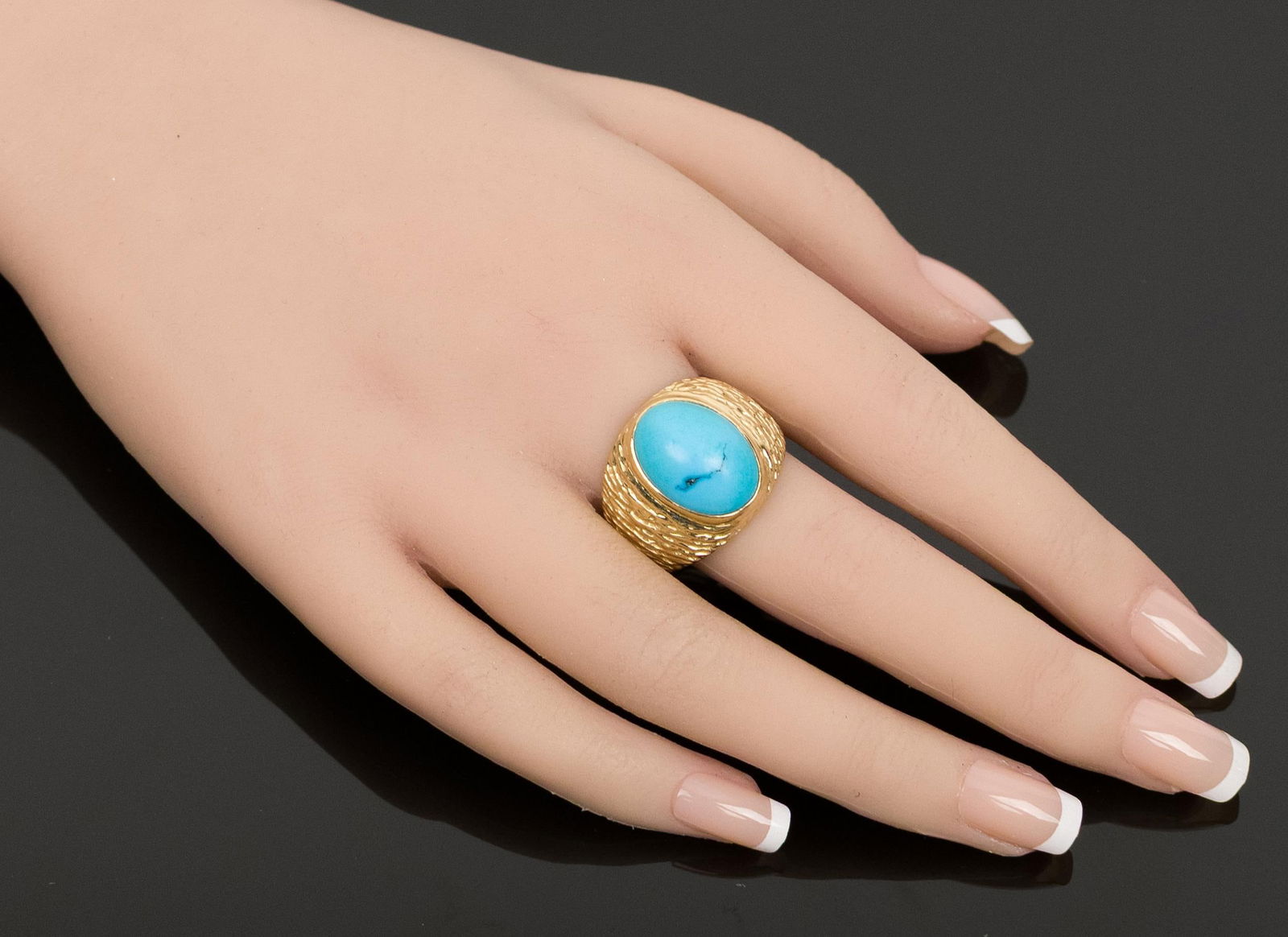 14K GOLD TURQUOISE CABOCHON RING. - 13