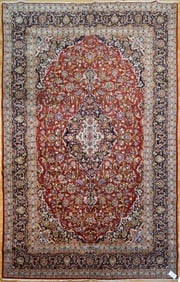VINTAGE ROOM SIZE ORIENTAL RUG.