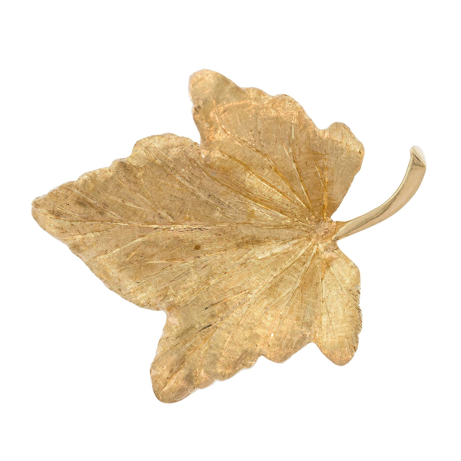 14K GOLD MAPLE LEAF PIN.: A 14k yellow gold (stamped) maple leaf pin, 1 1/2 inches long, 6.8 grams.