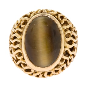 VINTAGE 14K GOLD TIGER'S EYE RING.