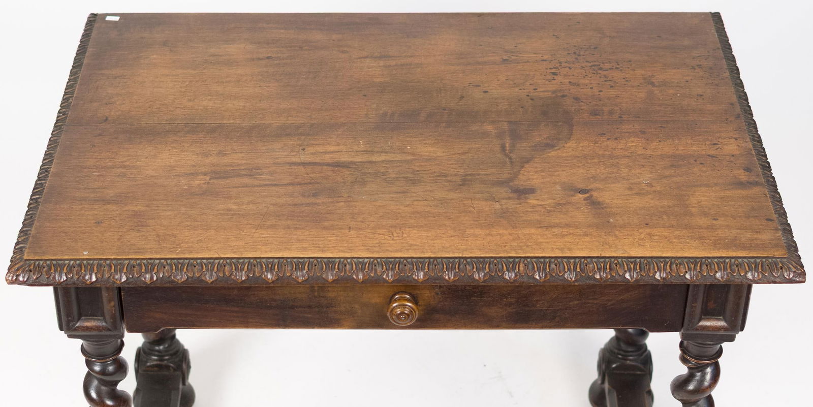 19TH C. ITALIAN WALNUT LIBRARY TABLE WITH DRAWER. - 3