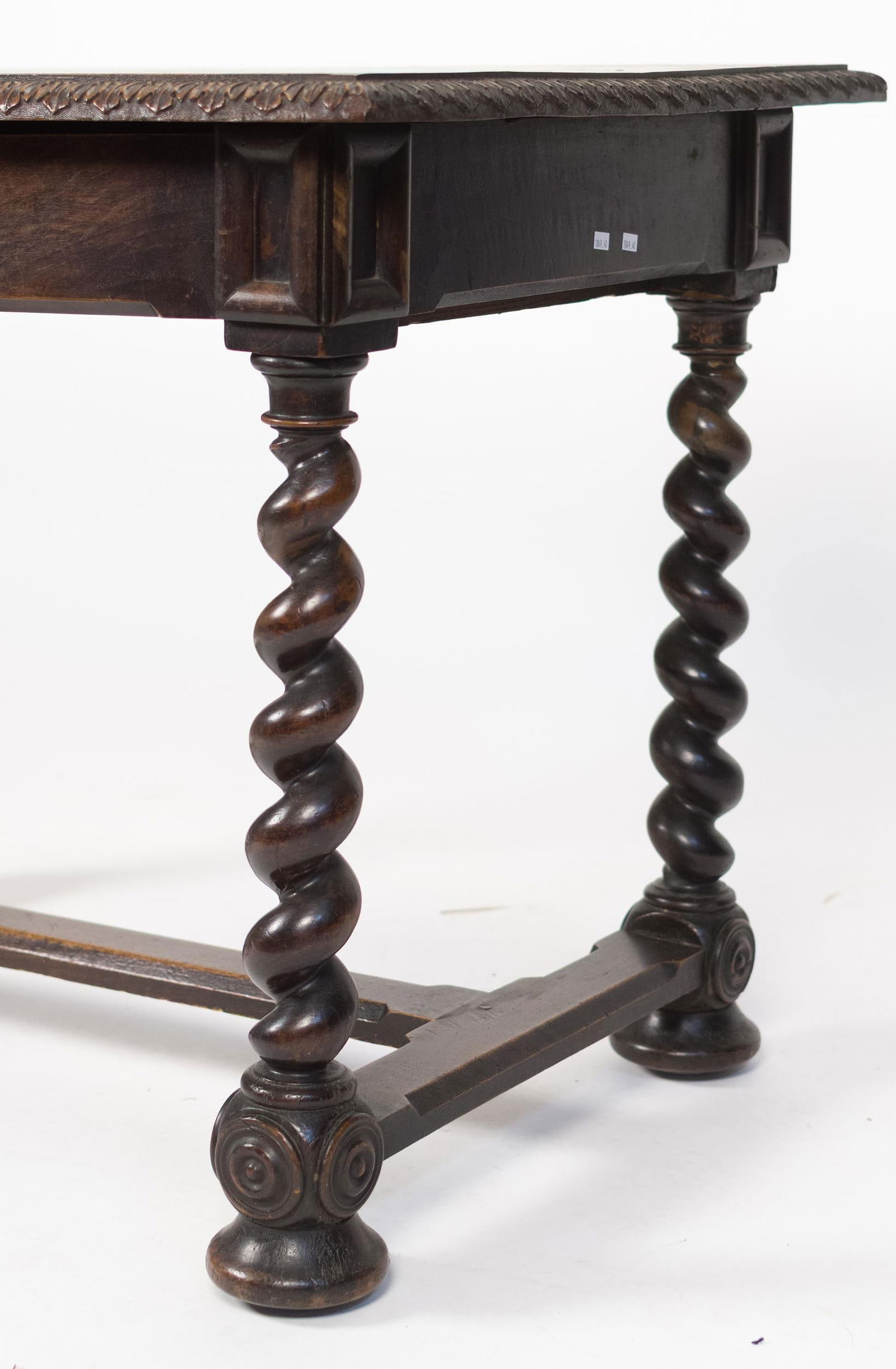 19TH C. ITALIAN WALNUT LIBRARY TABLE WITH DRAWER. - 5