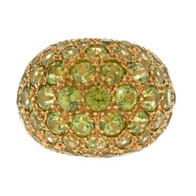 14K GOLD PAVE PERIDOT DOME TOP RING.