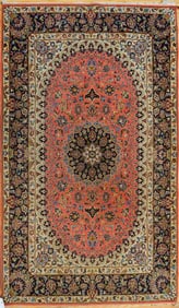 VINTAGE FINELY WOVEN ORIENTAL SCATTER RUG.