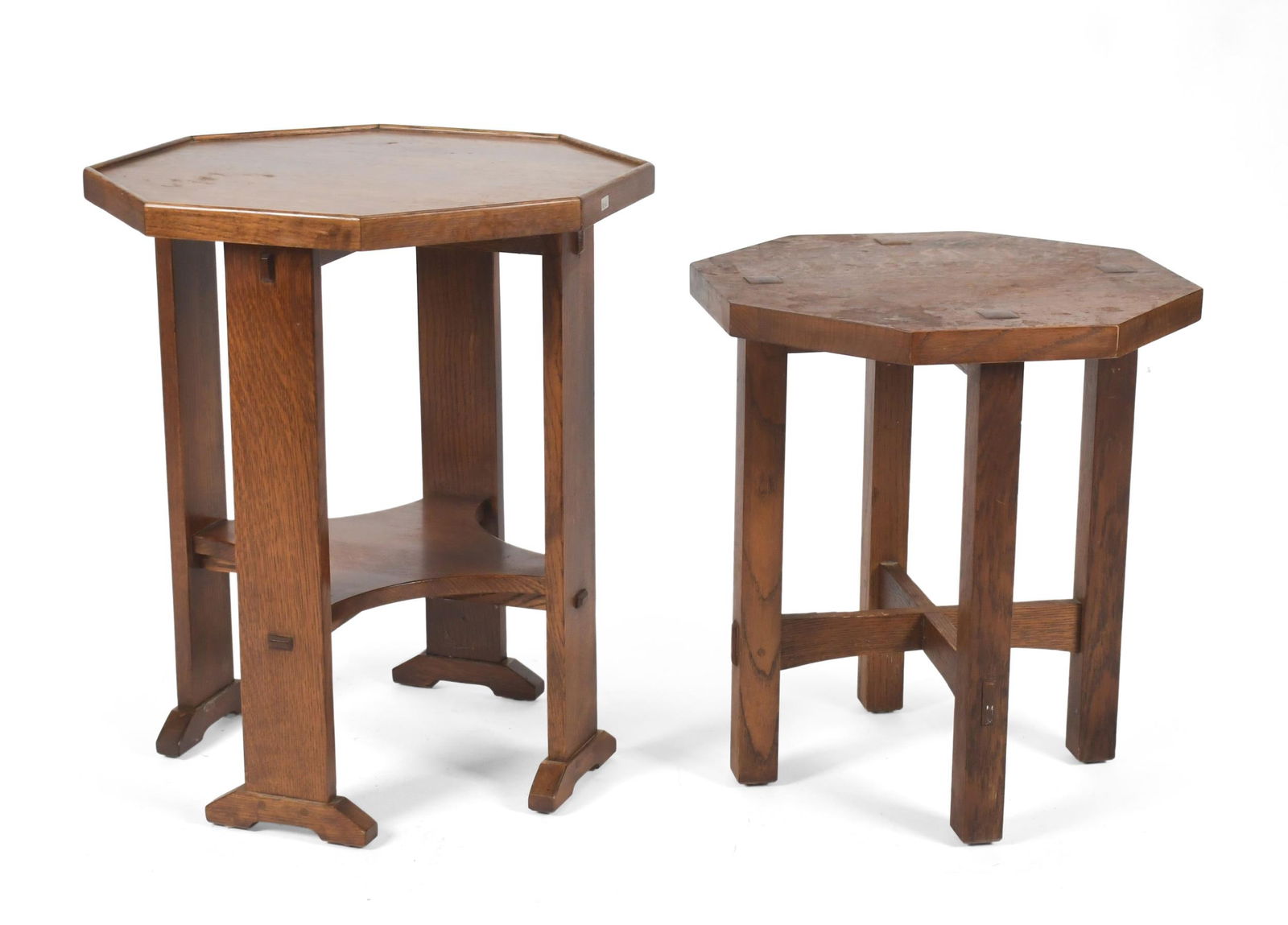 TWO 20TH C. STICKLEY ARTS & CRAFTS OAK LAMP TABLES. (1 of 14)