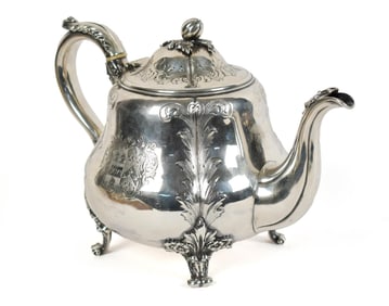 19TH C. ENGLISH STERLING TEA POT, ROBERT HENNELL.