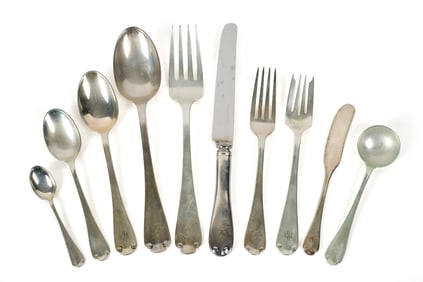 TIFFANY STERLING FLEMISH FLATWARE, SERVICE FOR 8.