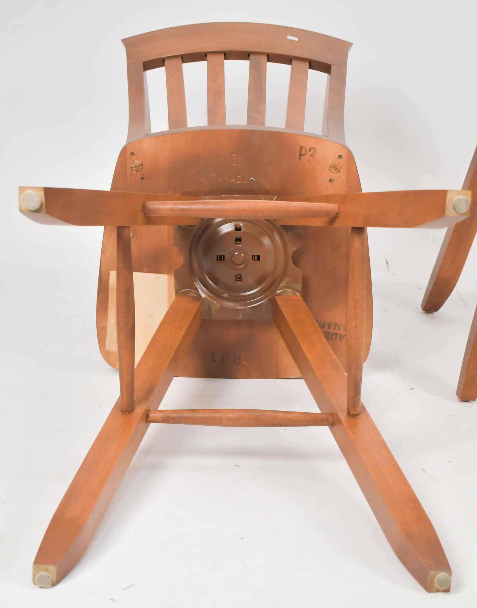 THREE 20TH C. CHERRY BAR STOOLS. - 4