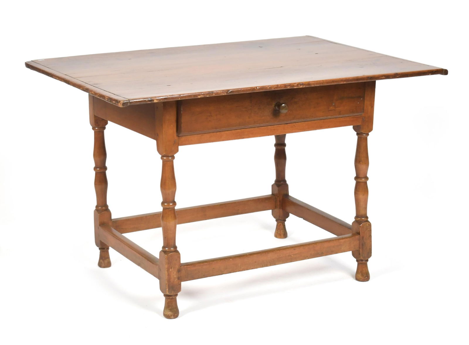 18TH C. NEW ENGLAND STRETCHER BASE TAVERN TABLE. (1 of 12)