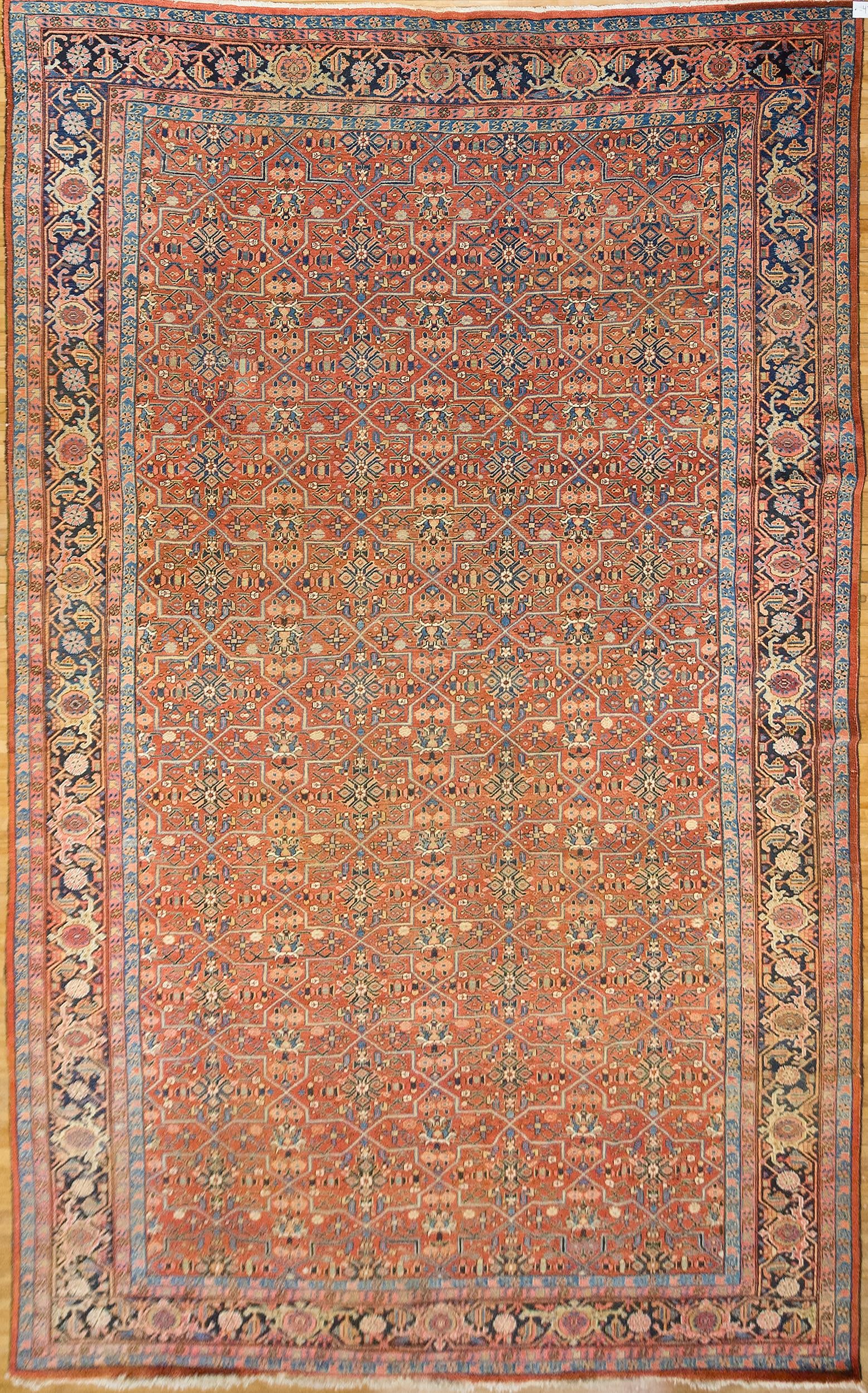 FINE ANTIQUE ORIENTAL HERIZ ROOM SIZE RUG. (1 of 1)