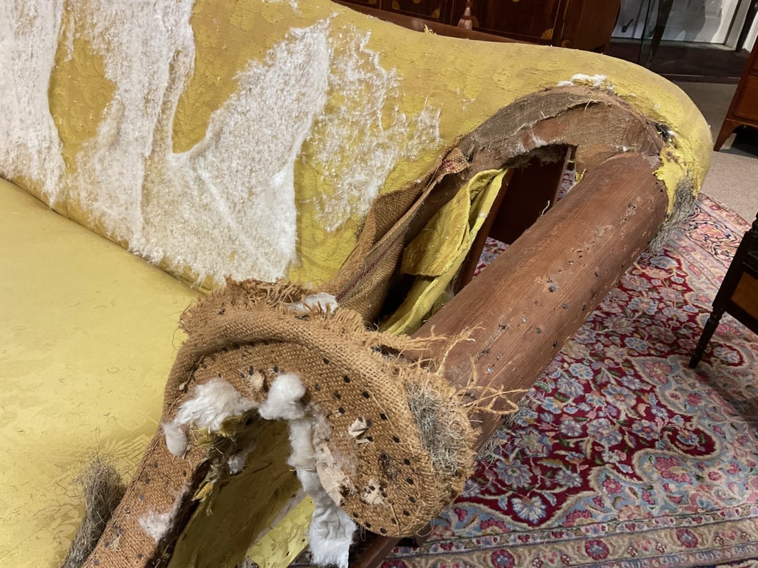 RARE 18TH C. CHIPPENDALE RHODE ISLAND SOFA. - 15