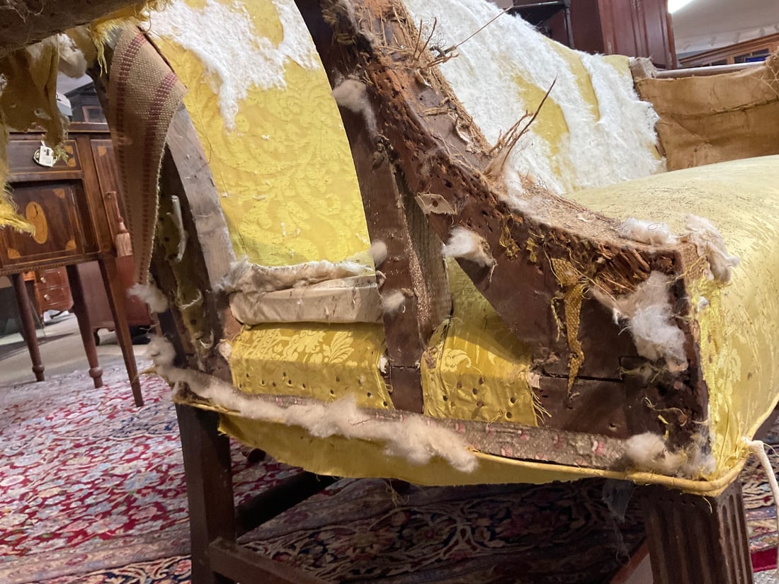 RARE 18TH C. CHIPPENDALE RHODE ISLAND SOFA. - 16