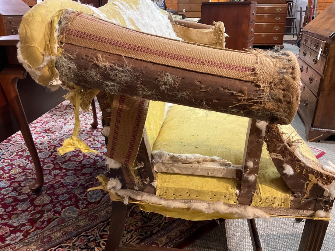 RARE 18TH C. CHIPPENDALE RHODE ISLAND SOFA. - 17