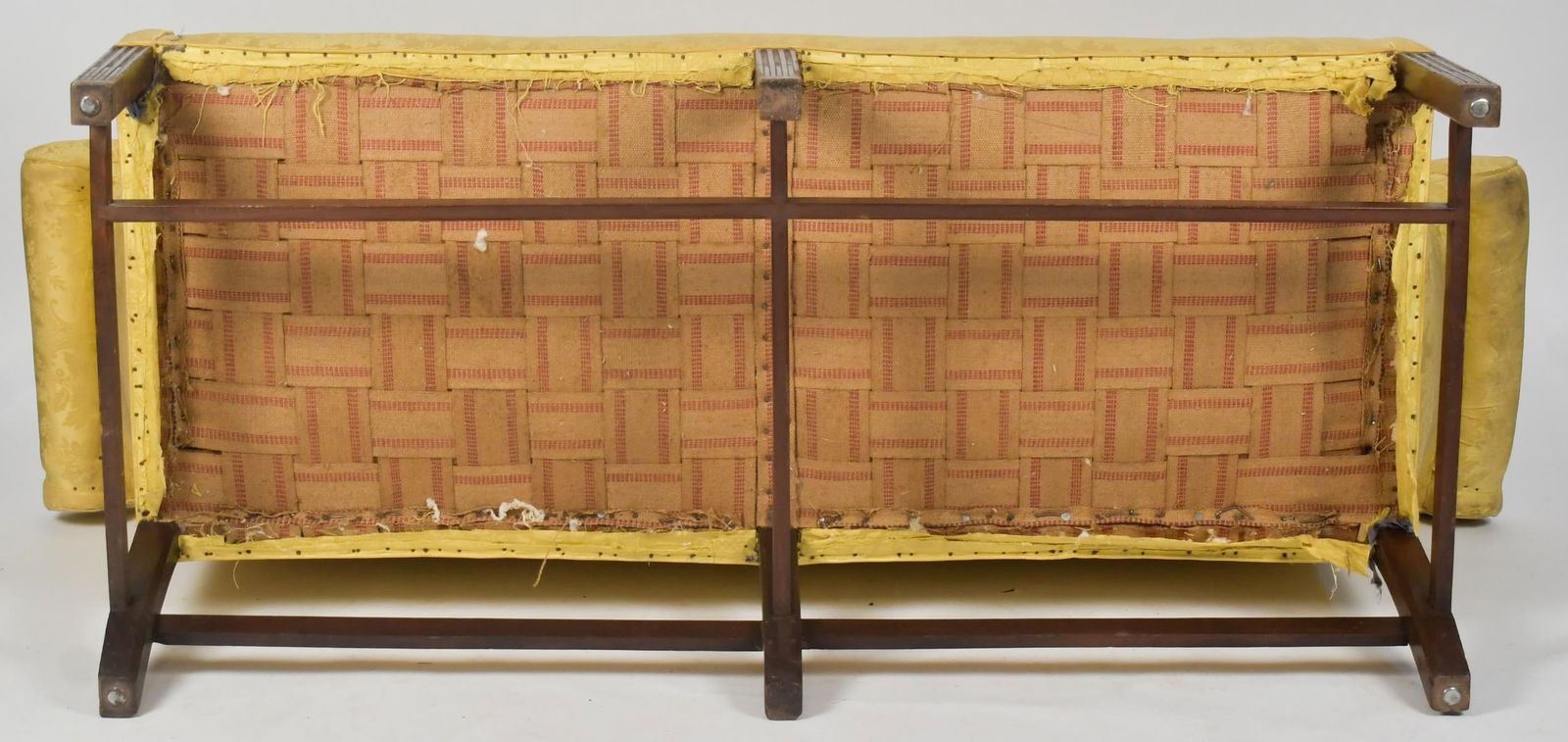 RARE 18TH C. CHIPPENDALE RHODE ISLAND SOFA. - 2