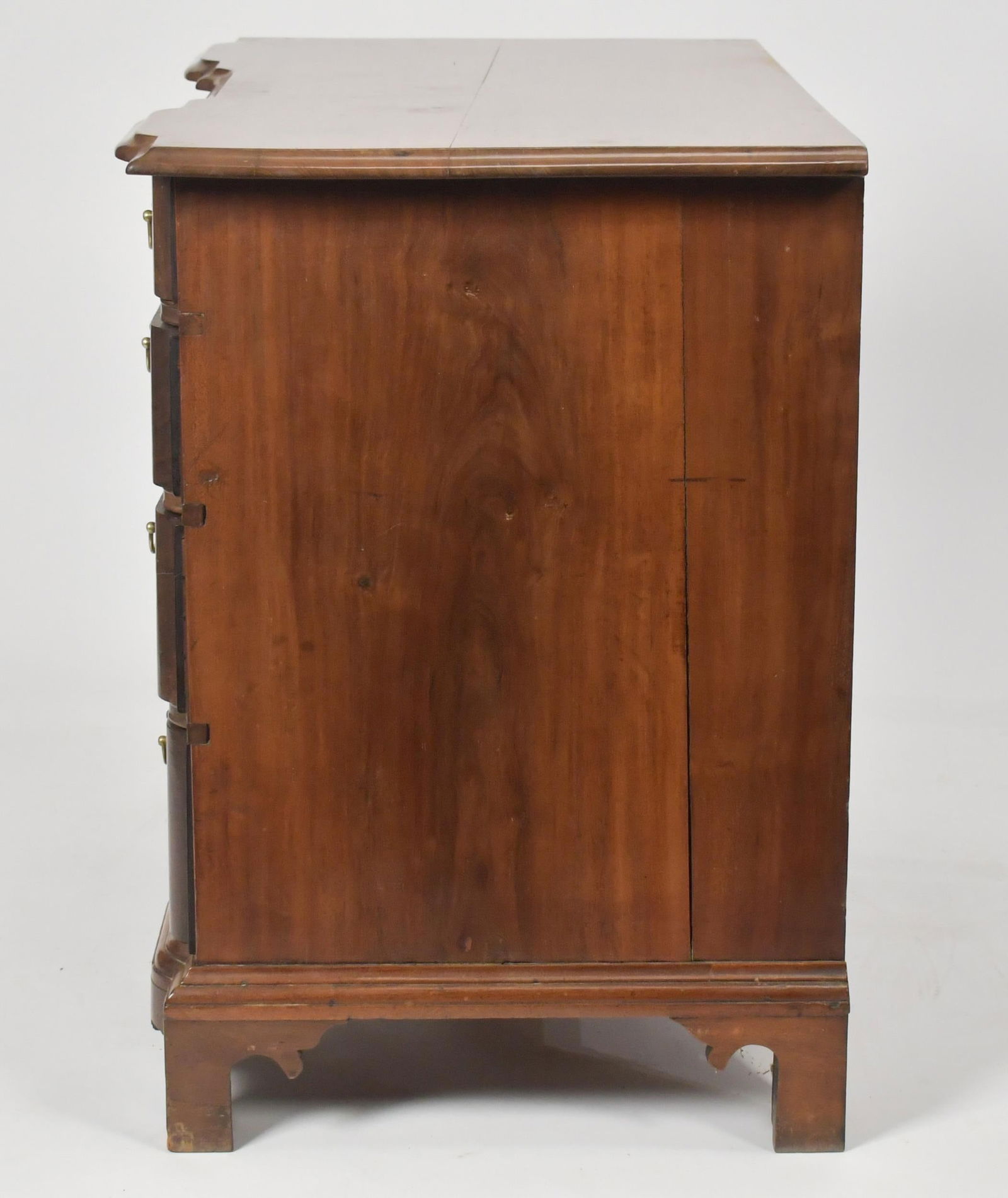 18TH C. MA CHIPPENDALE BLOCK FRONT DRESSING TABLE. - 11