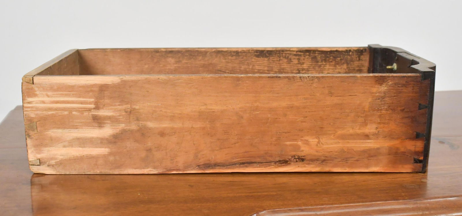 18TH C. MA CHIPPENDALE BLOCK FRONT DRESSING TABLE. - 5