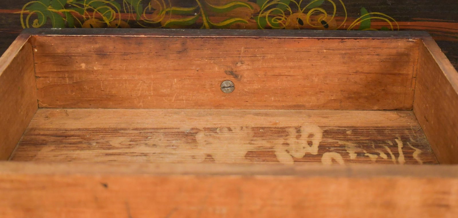 19TH C. PAINTED DECK TOP DRESSING TABLE. - 9