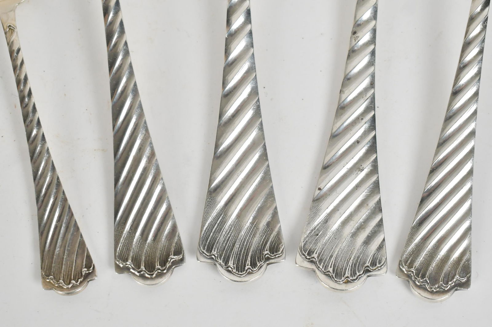 CLAUDE DOUTRE ROUSSEL SILVER FLATWARE SET. - 4