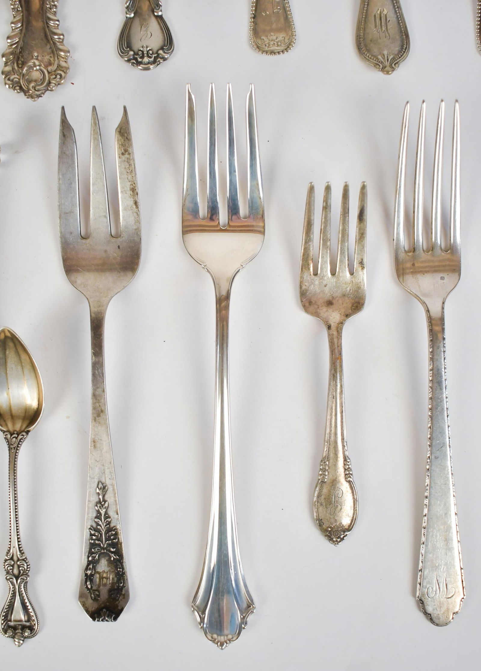 ASSORTED STERLING SILVER FLATWARE. - 2