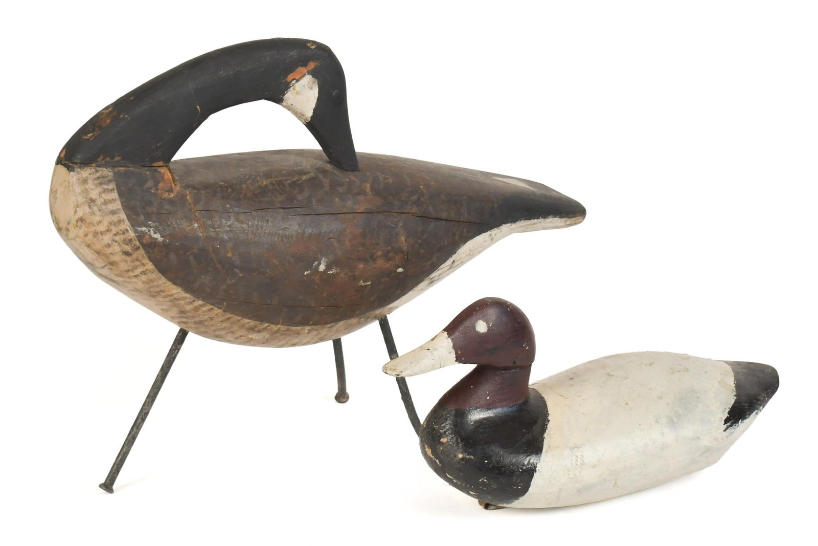 ANTIQUE CANADIAN GOOSE DECOY ON LEGS AND OTHER, 2PCS. (1 of 15)