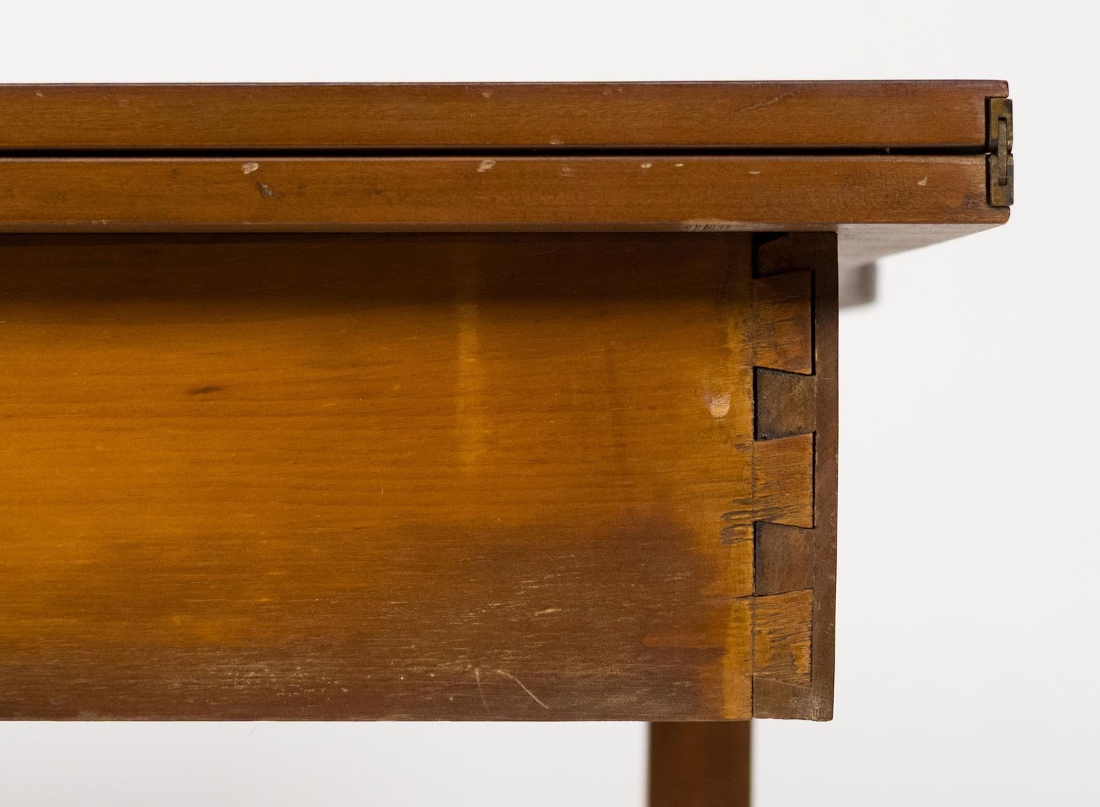 RESTORED 18TH C. CHIPPENDALE CHERRY CARD TABLE. - 16