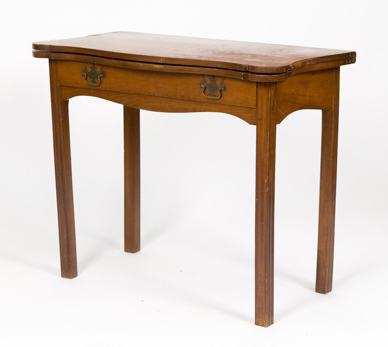 RESTORED 18TH C. CHIPPENDALE CHERRY CARD TABLE. - 2