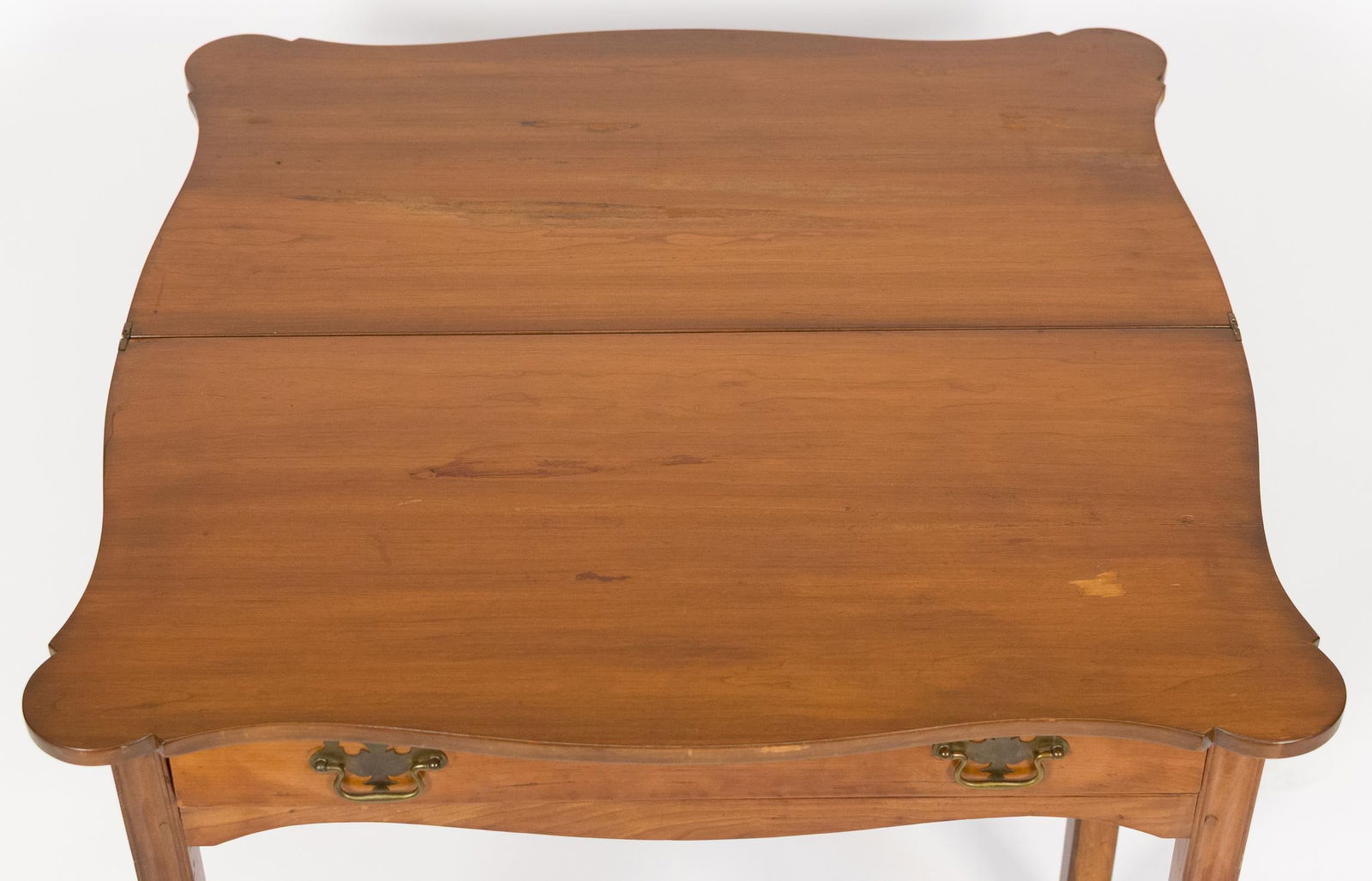 RESTORED 18TH C. CHIPPENDALE CHERRY CARD TABLE. - 5