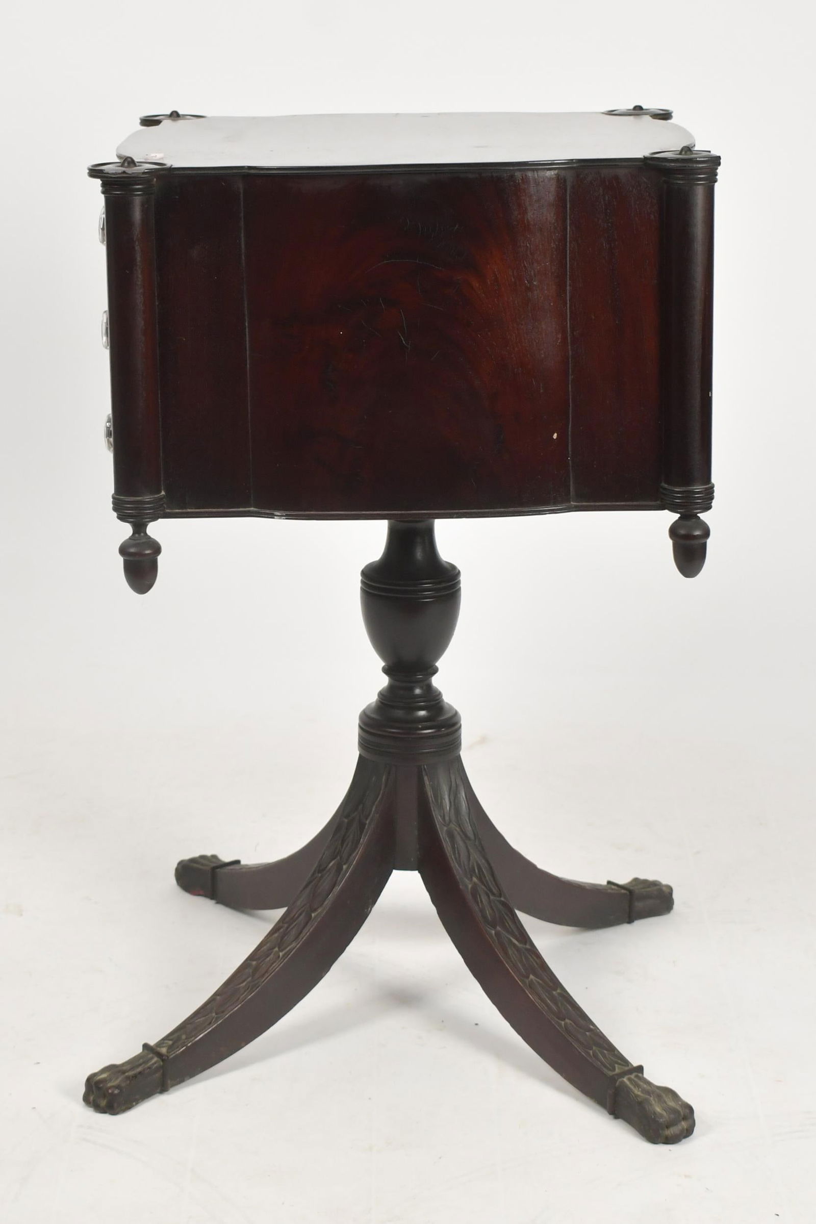 19TH C. NY THREE DRAWER PHYFE WORK TABLE. - 10