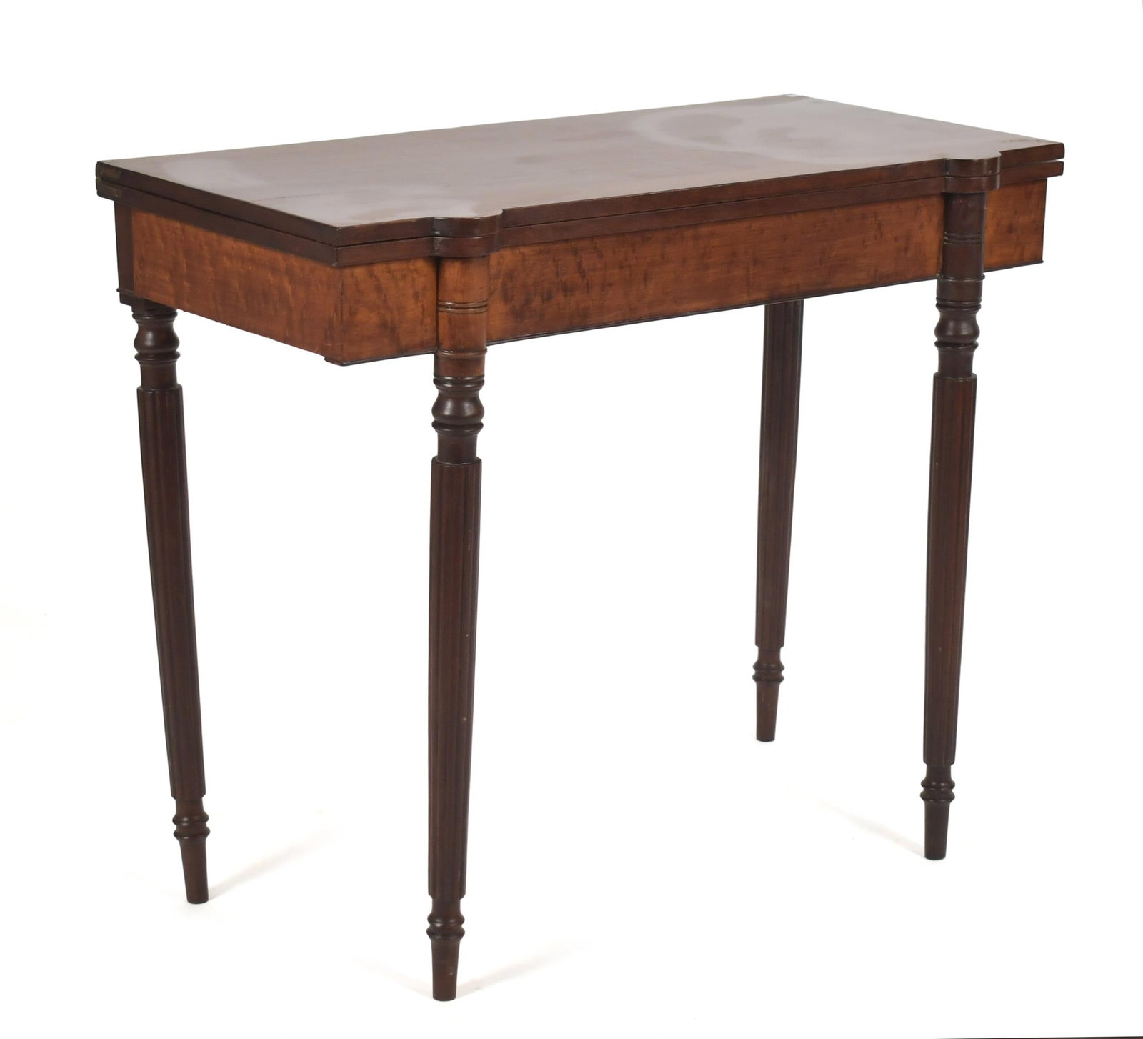 19TH C. NH FEDERAL BIRDSEYE MAPLE CARD TABLE. (1 of 1)