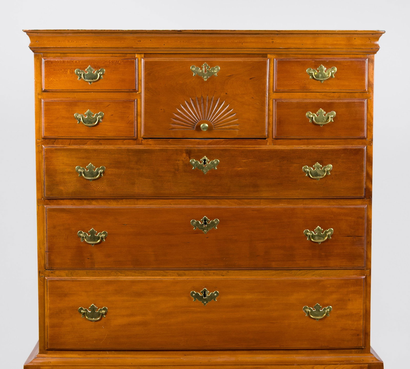 18TH C. WETHERSFIELD CT CHERRY HIGHBOY. - 3