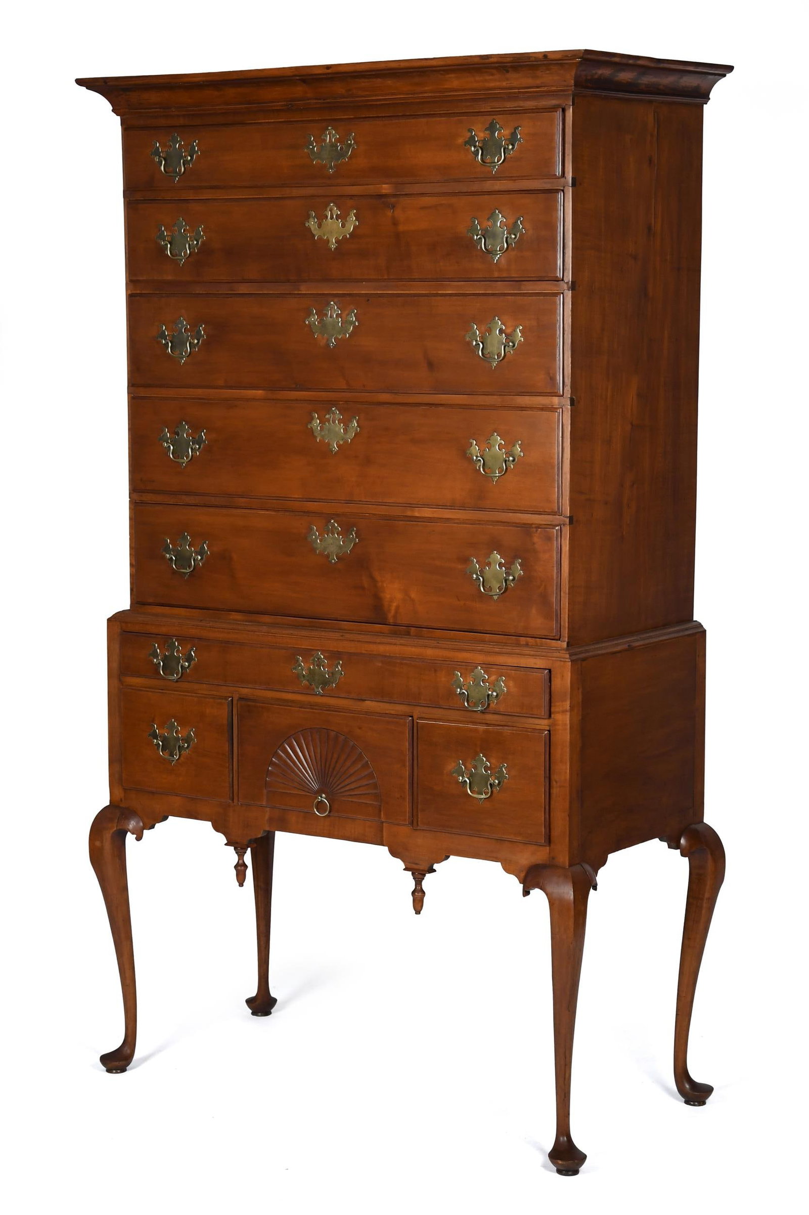 FINE 18TH C. NEW ENGLAND QUEEN ANNE MAPLE HIGHBOY.: A fine ca. 1760 New England Queen Anne maple two-part highboy with original brass. The top section has an applied molded top, over five graduated drawers, the lower section has one long over three sho