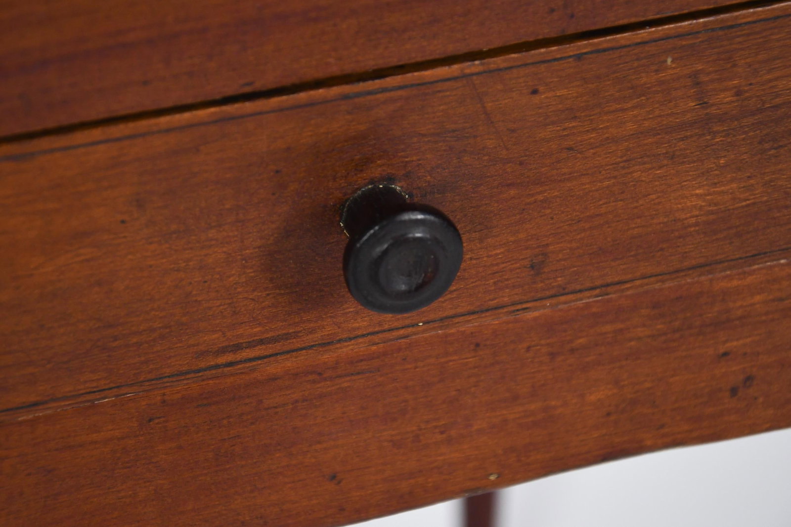 19TH C. NY SHAKER CHERRY WORK TABLE. - 4