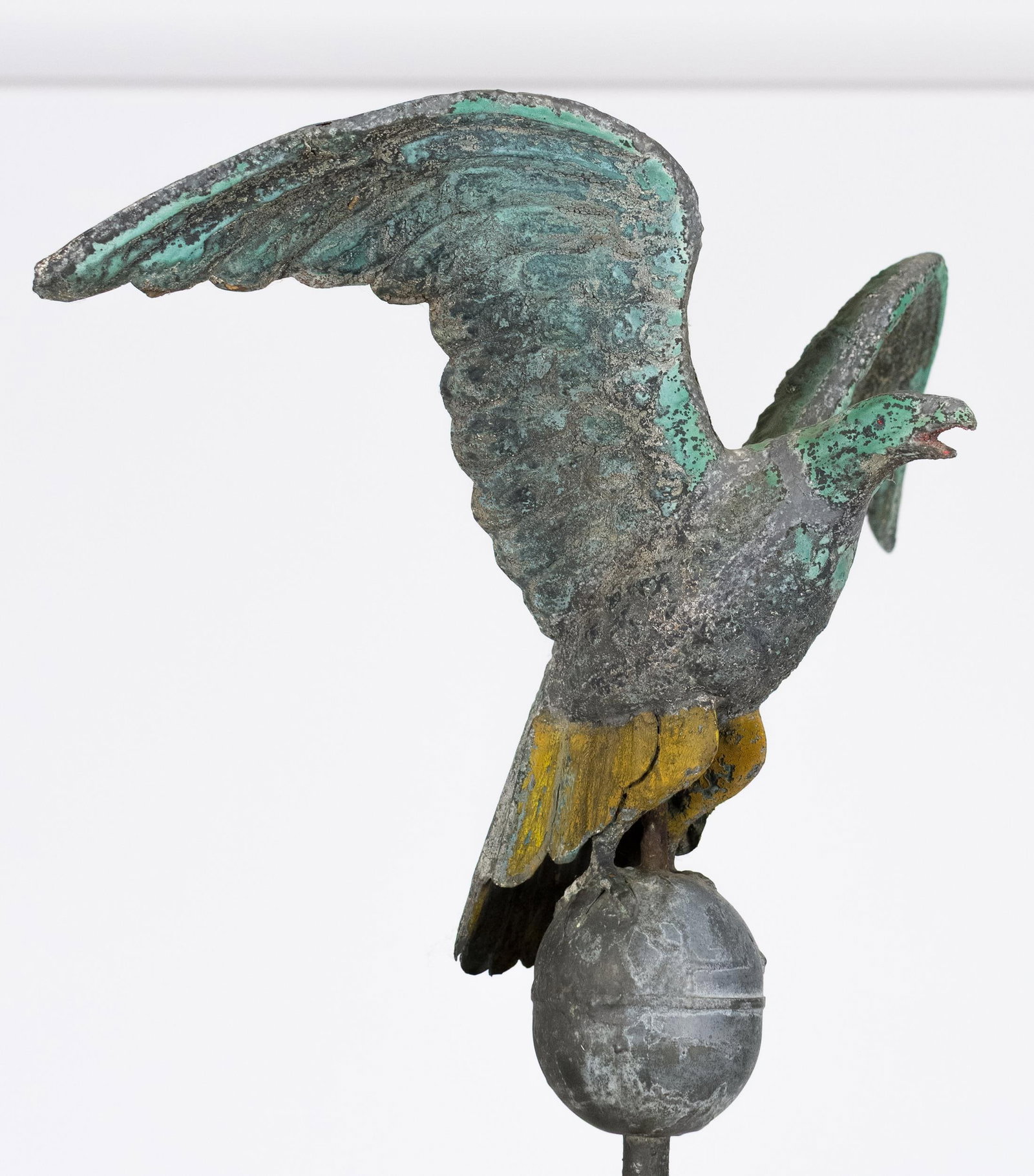 19TH C. EAGLE WEATHERVANE WITH BANNER DIRECTIONAL. - 3