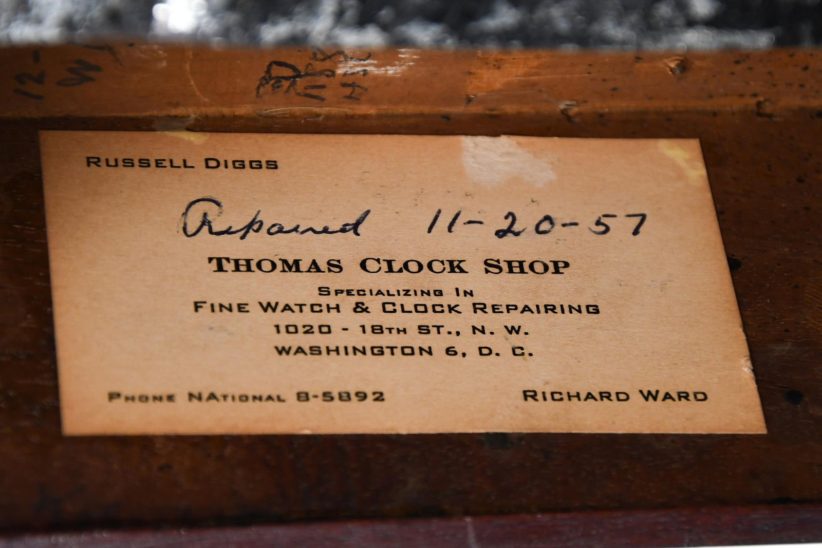 EARLY 19TH C. SIGNED BANJO CLOCK. - 9