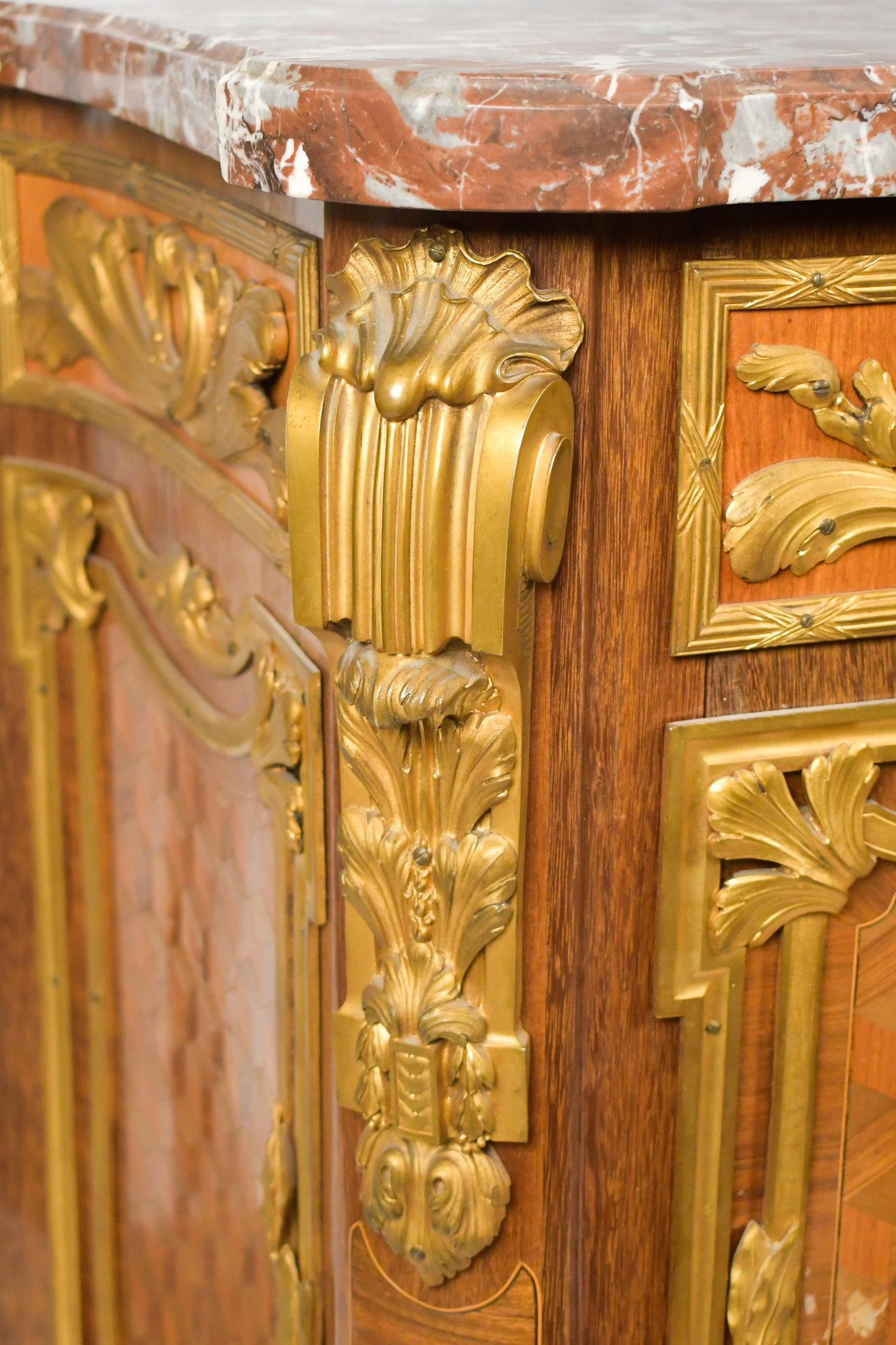 IMPORTANT FRENCH LINKE WORKSHOP SIGNED COMMODE. - 2