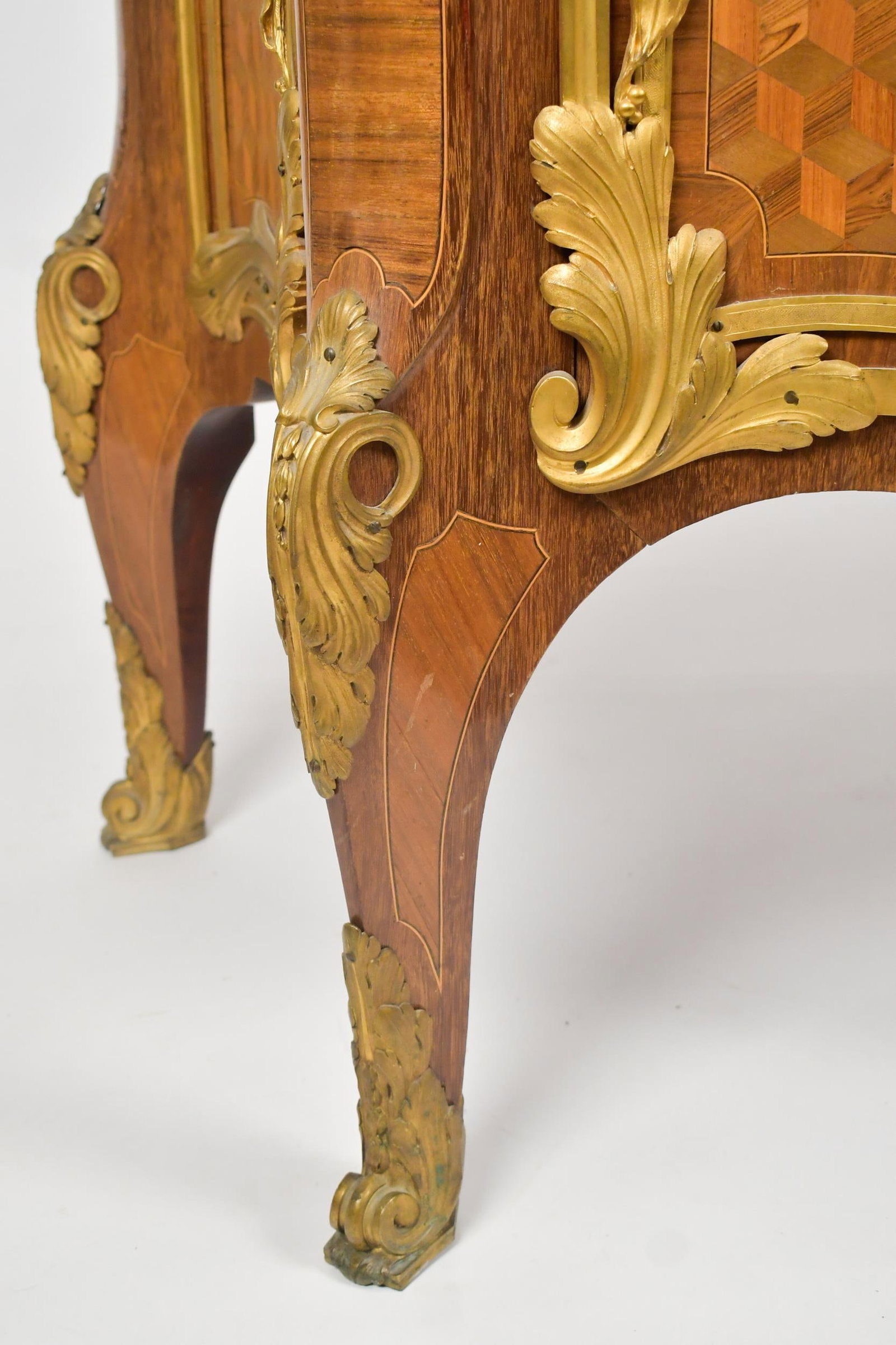 IMPORTANT FRENCH LINKE WORKSHOP SIGNED COMMODE. - 8