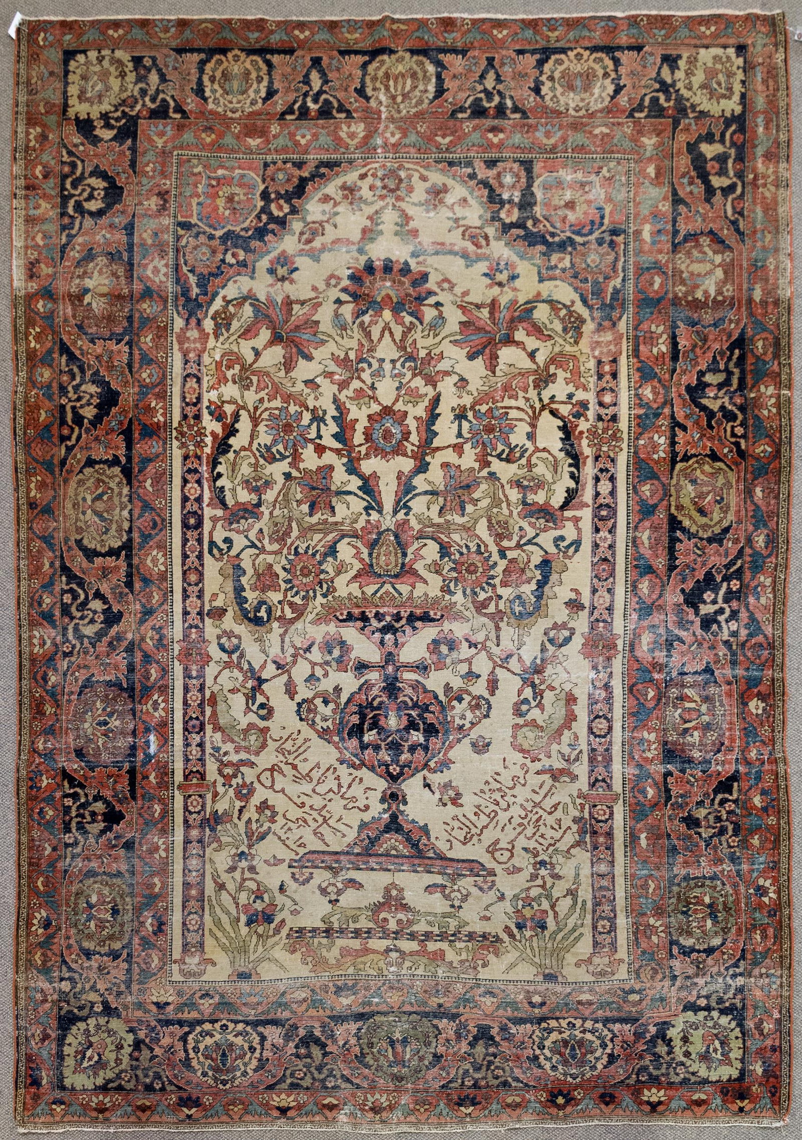 RARE ANTIQUE ORIENTAL PERSIAN ROOM SIZE RUG. (1 of 8)