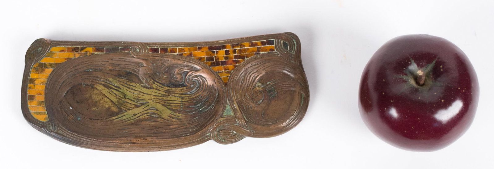 ATTRIBUTED TIFFANY STUDIOS BRONZE PEN TRAY. - 7