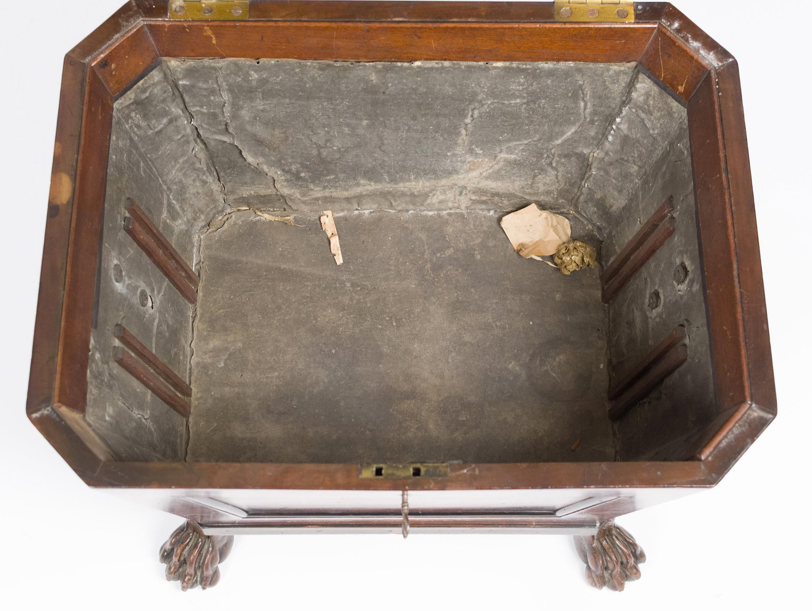 19TH C. ENGLISH REGENCY CELLARETTE. - 4