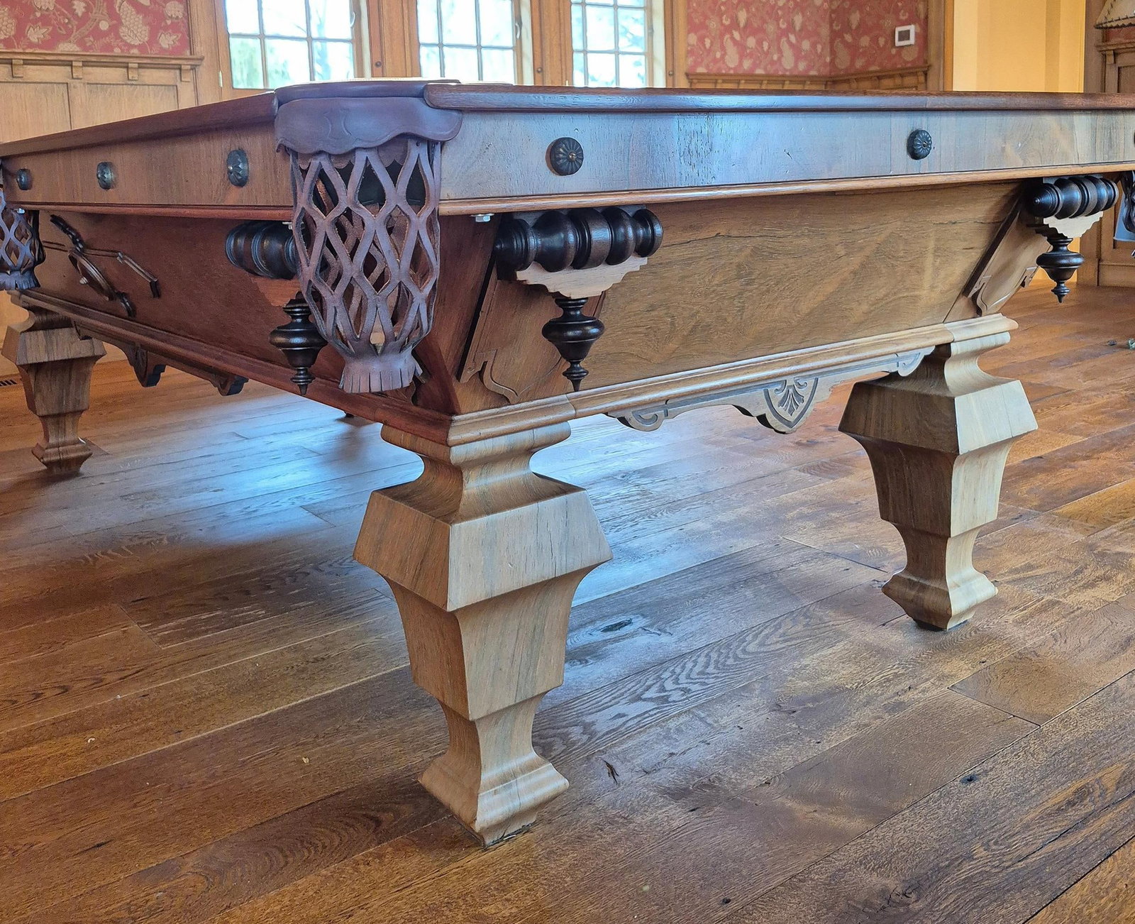 ANTIQUE BRUNSWICK POOL TABLE. - 10