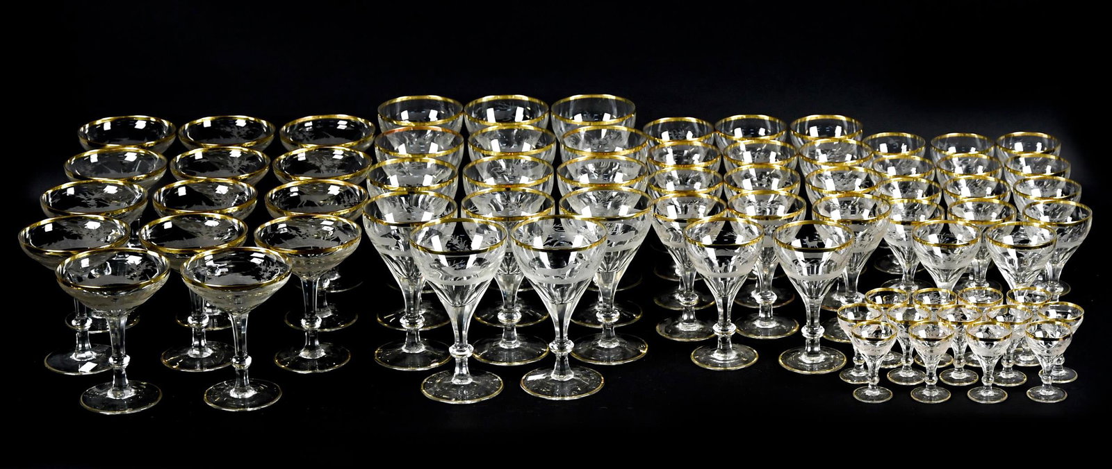 ANTIQUE VENETIAN GLASS WITH PROVENANCE, 69 PCS. (1 of 7)