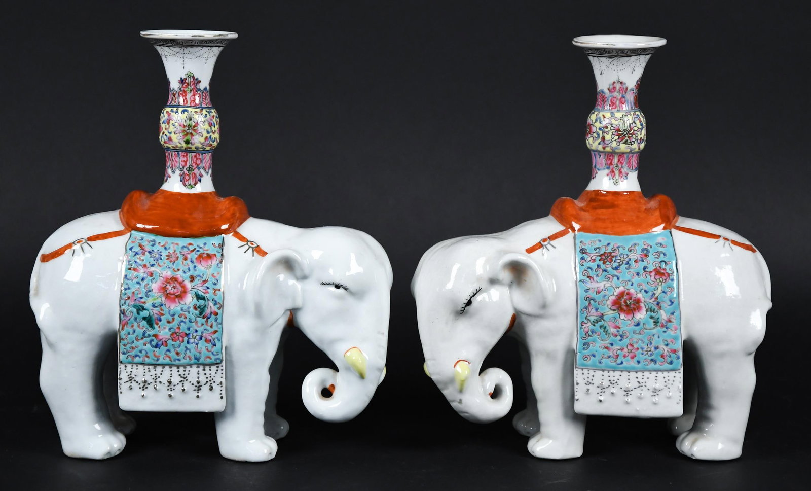 ANTIQUE CHINESE EXPORT ELEPHANT CANDLESTICKS. - 6