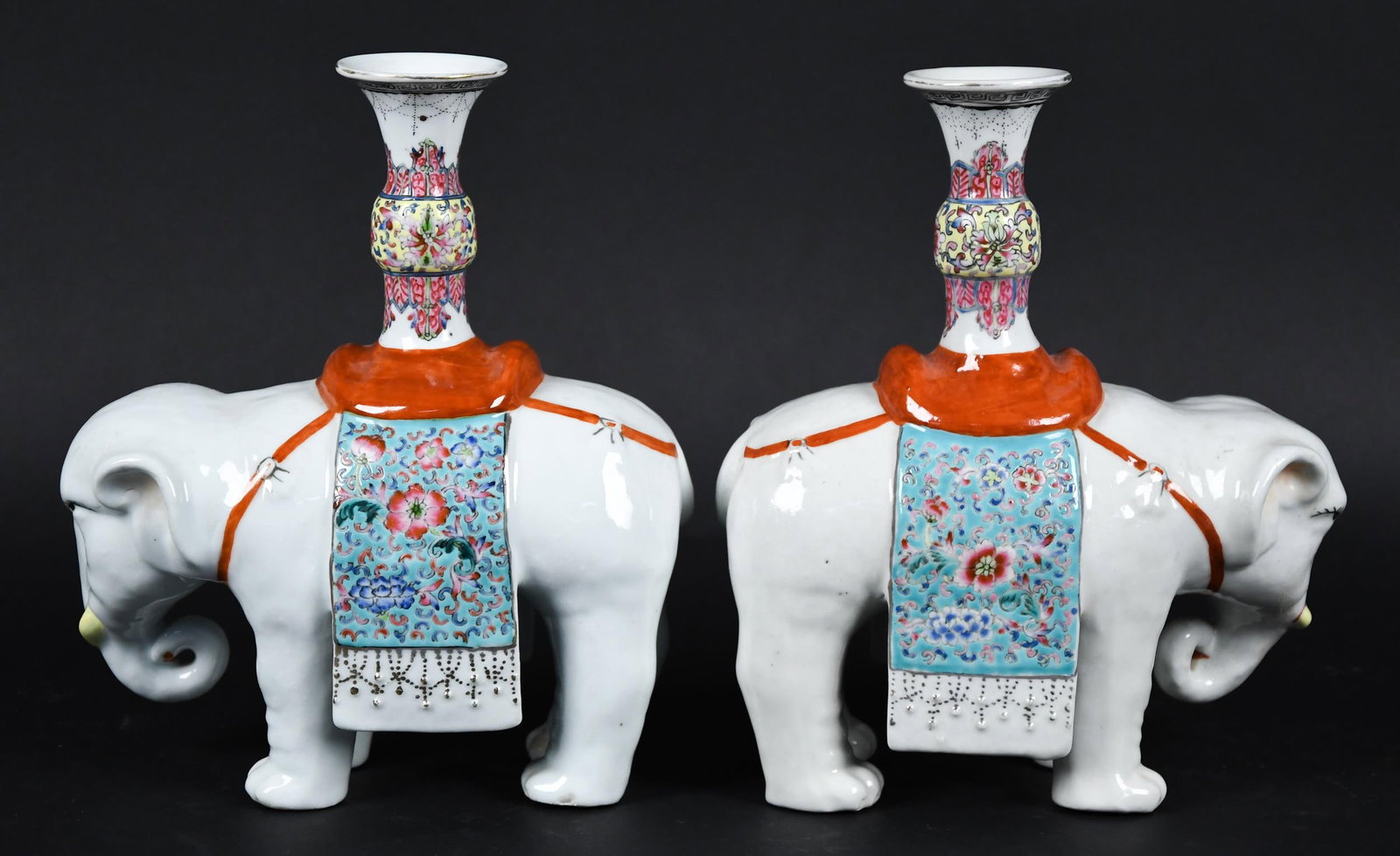 ANTIQUE CHINESE EXPORT ELEPHANT CANDLESTICKS. - 7