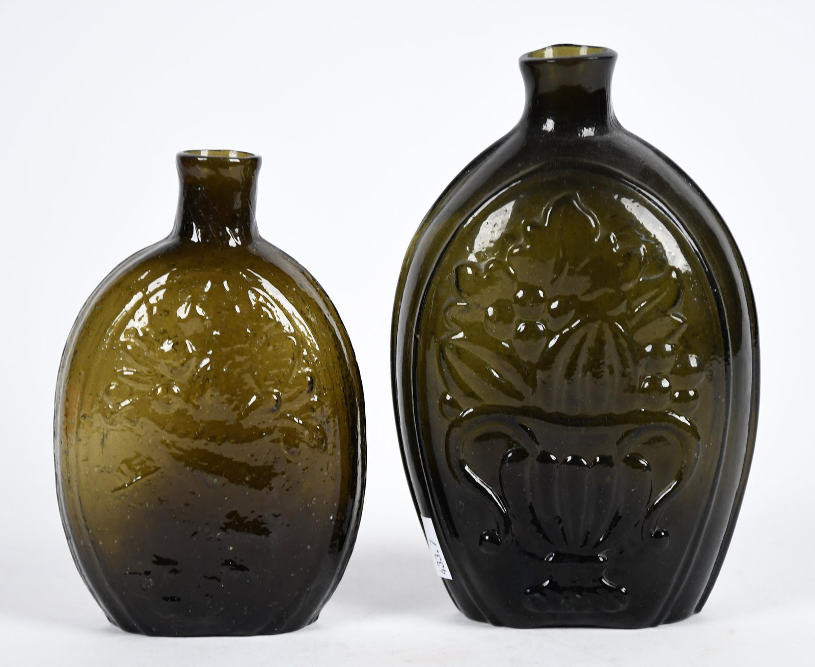 TWO 19TH C. BLOWN GLASS FLASKS, CORNUCOPIA. - 4