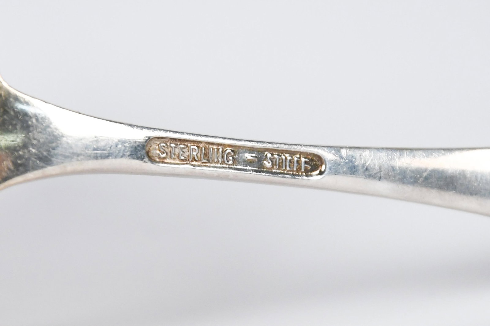 ANTIQUE STIEFF REPOUSSE STERLING FLATWARE. - 14