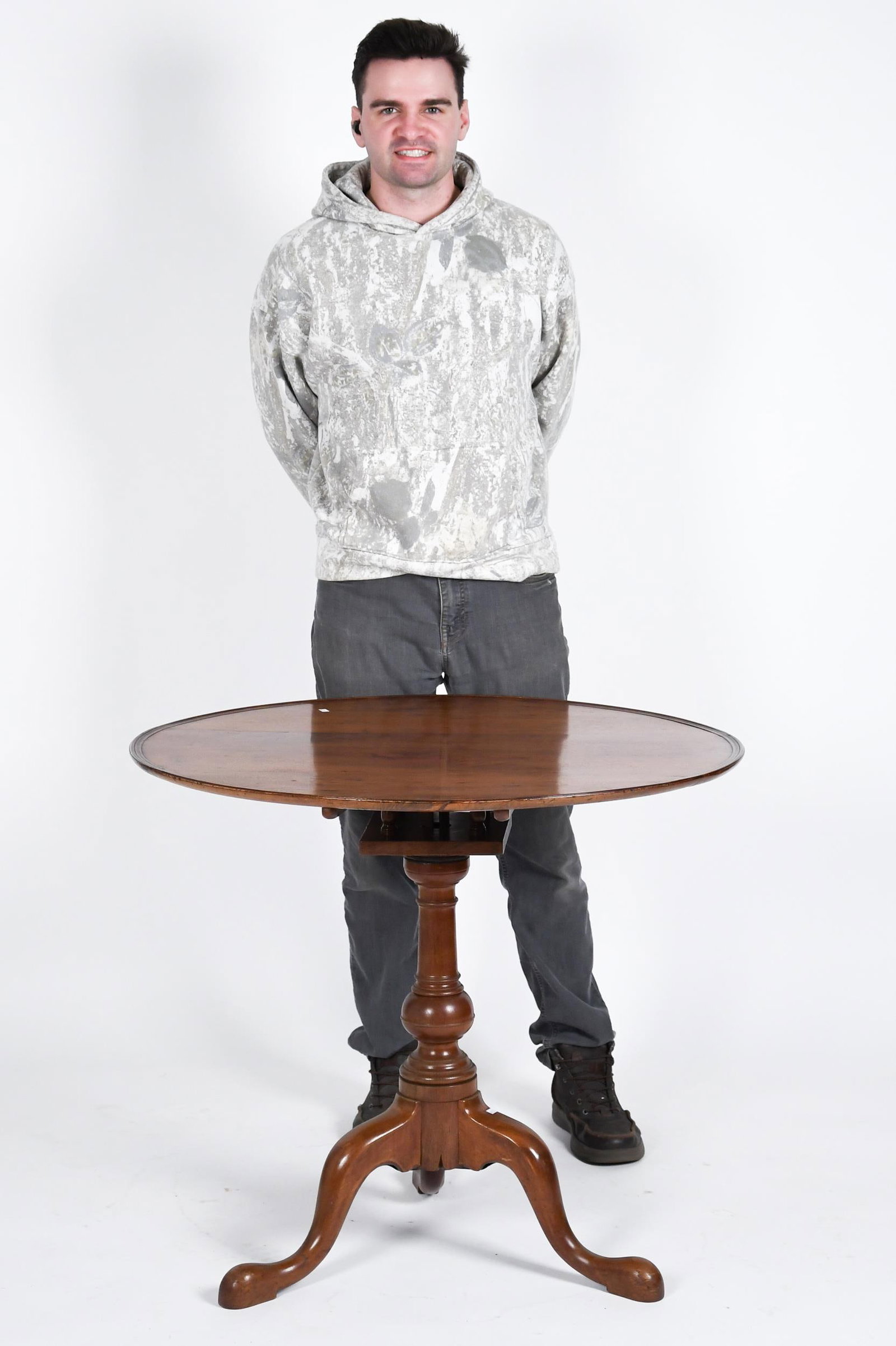 18TH C. PA WALNUT DISH TOP TEA TABLE. - 6