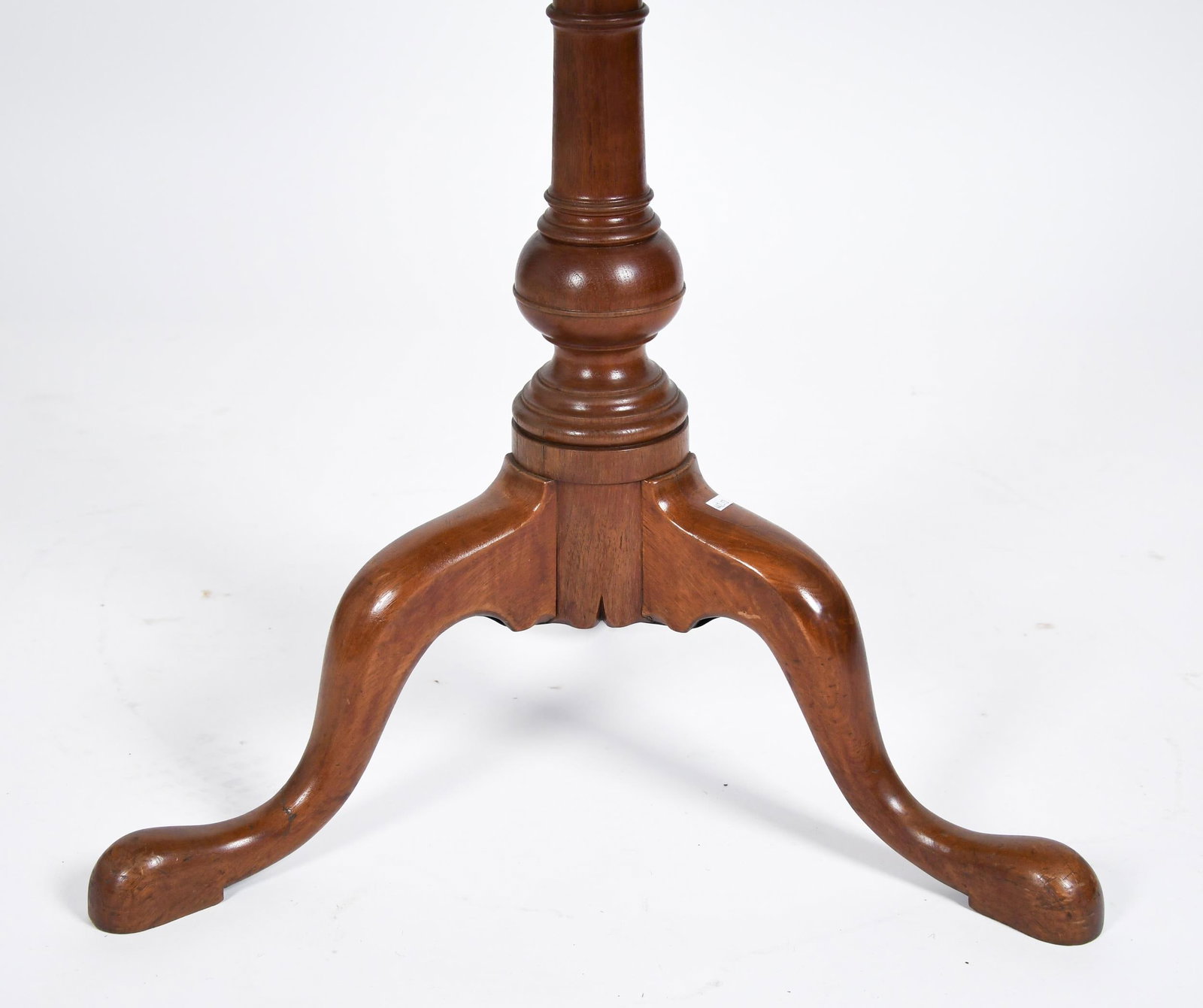 18TH C. PA WALNUT DISH TOP TEA TABLE. - 8