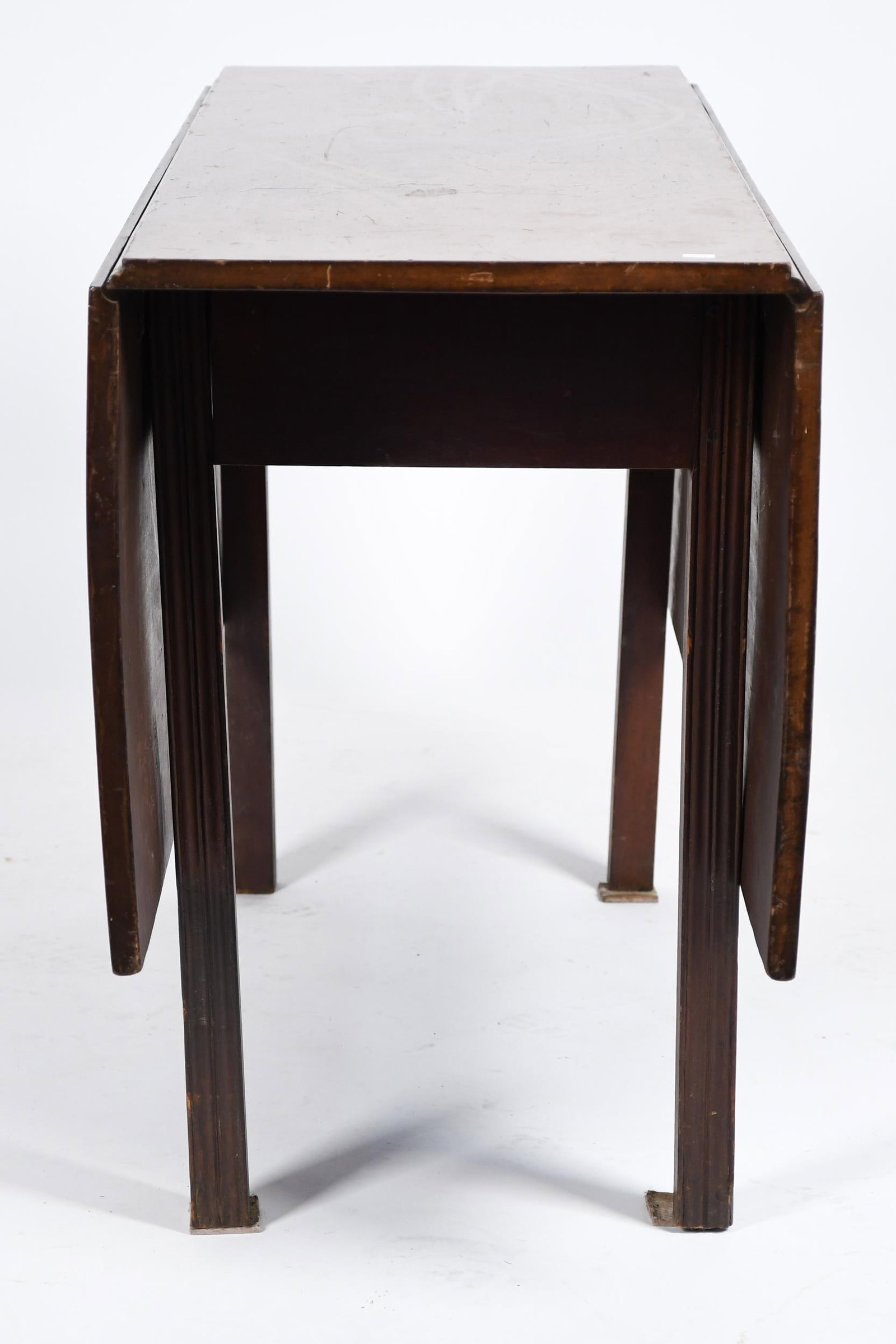 18TH C. AMERICAN CHIPPENDALE CHERRY DROP LEAF TABLE. - 8